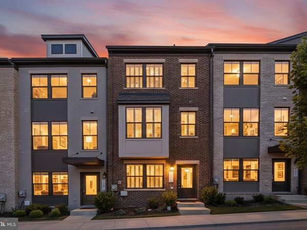 3555 CARNABY STREET, HYATTSVILLE, MD 20782