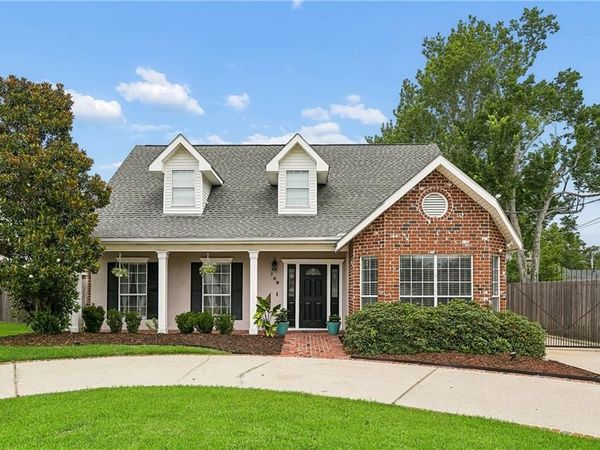 708 MOSS Lane, River Ridge, LA 70123