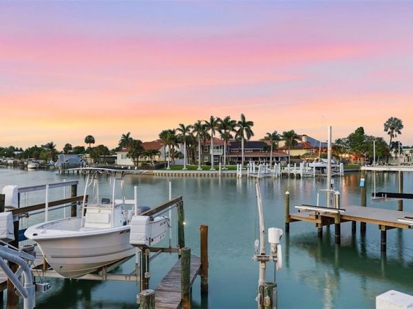 503 LAGUNA DRIVE , TIERRA VERDE, FL 33715