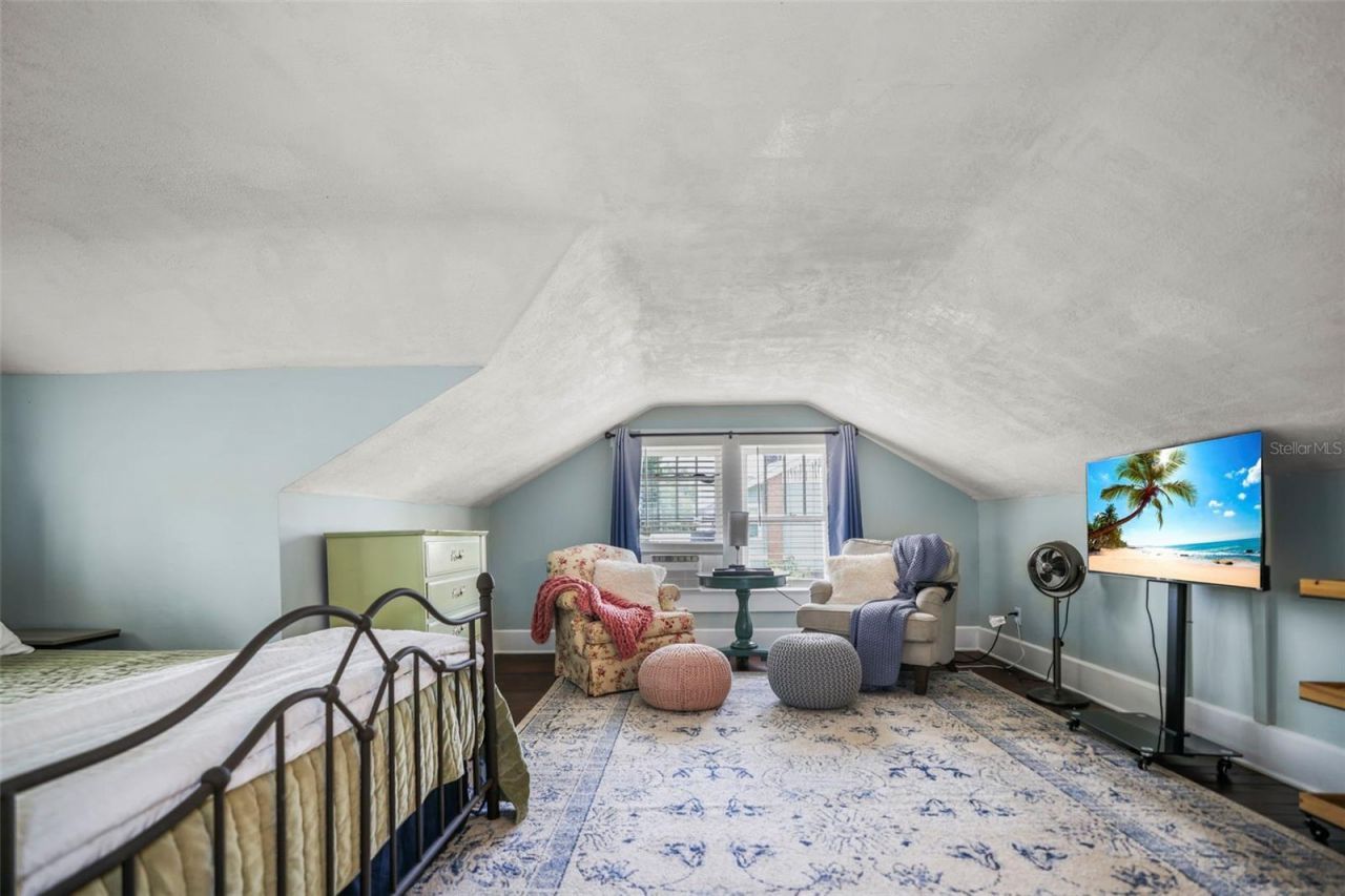 634 6th Street N, Saint Petersburg, FL 33701 Photo