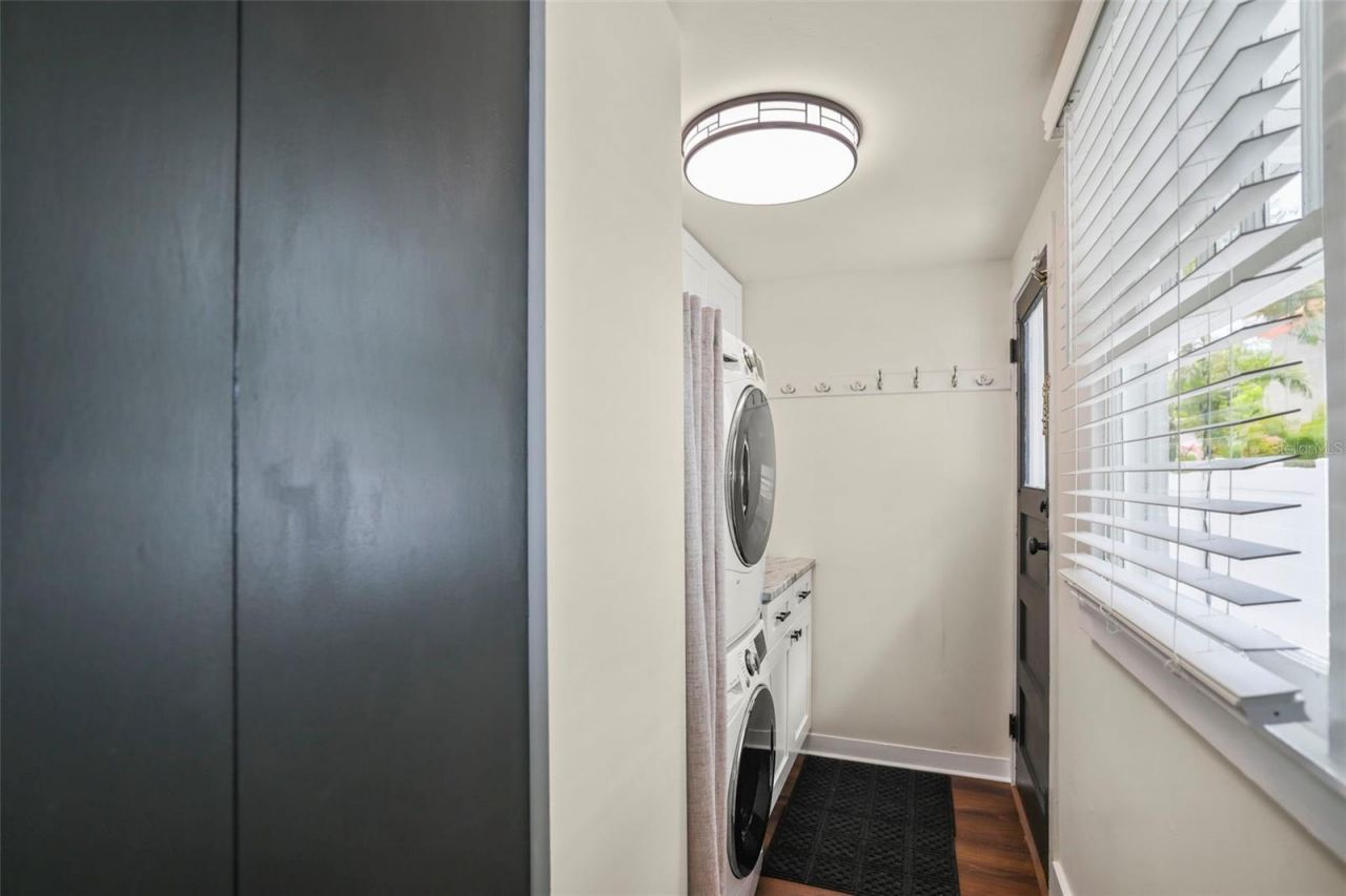 634 6th Street N, Saint Petersburg, FL 33701 Photo