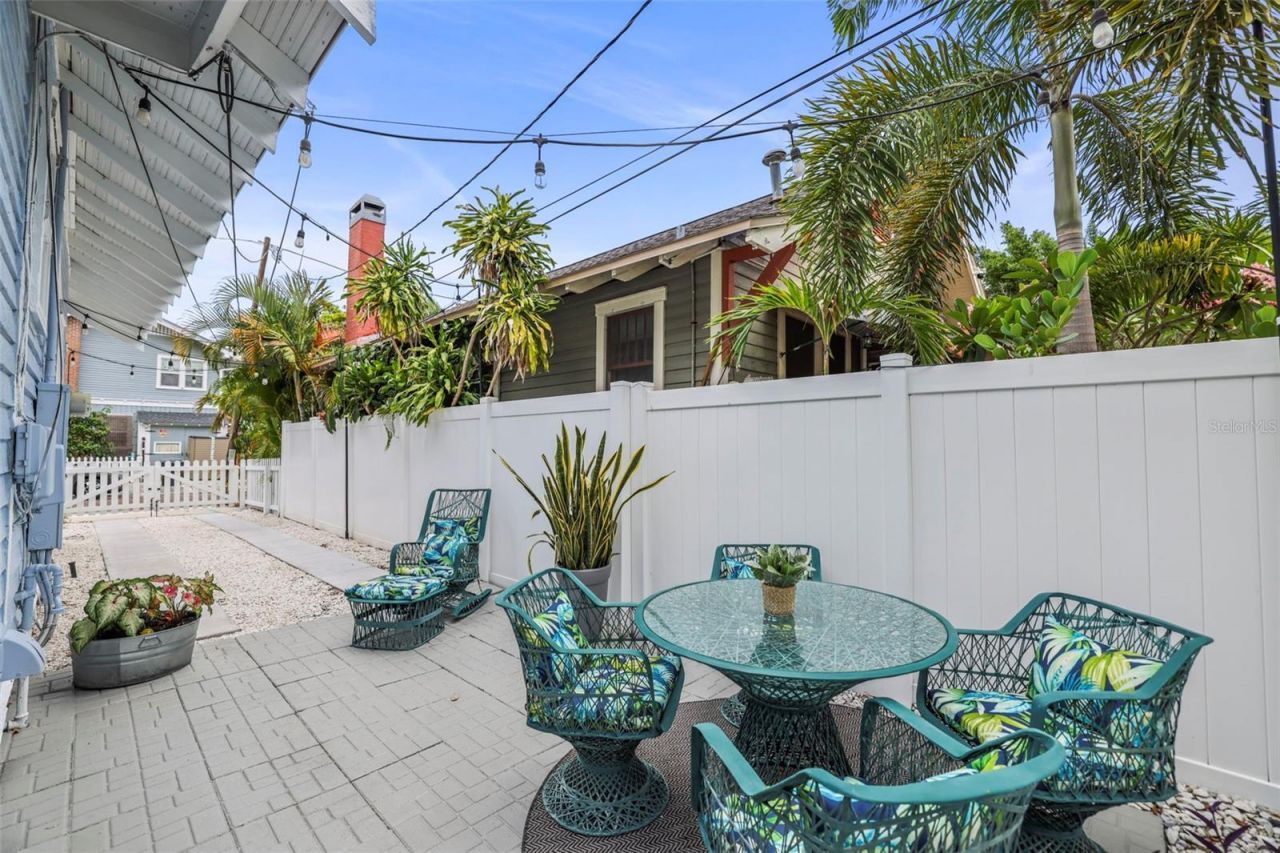 634 6th Street N, Saint Petersburg, FL 33701 Photo