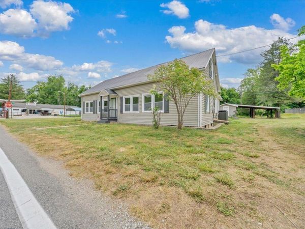 116 Henry Fork RD , Henry, VA 24102