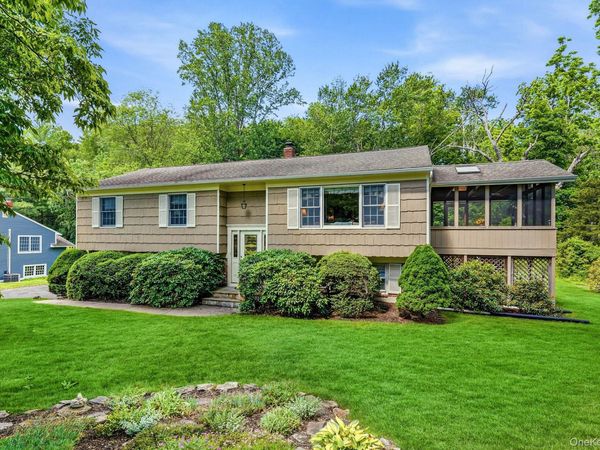 22 Locksley Lane , Bedford Hills, NY 10507