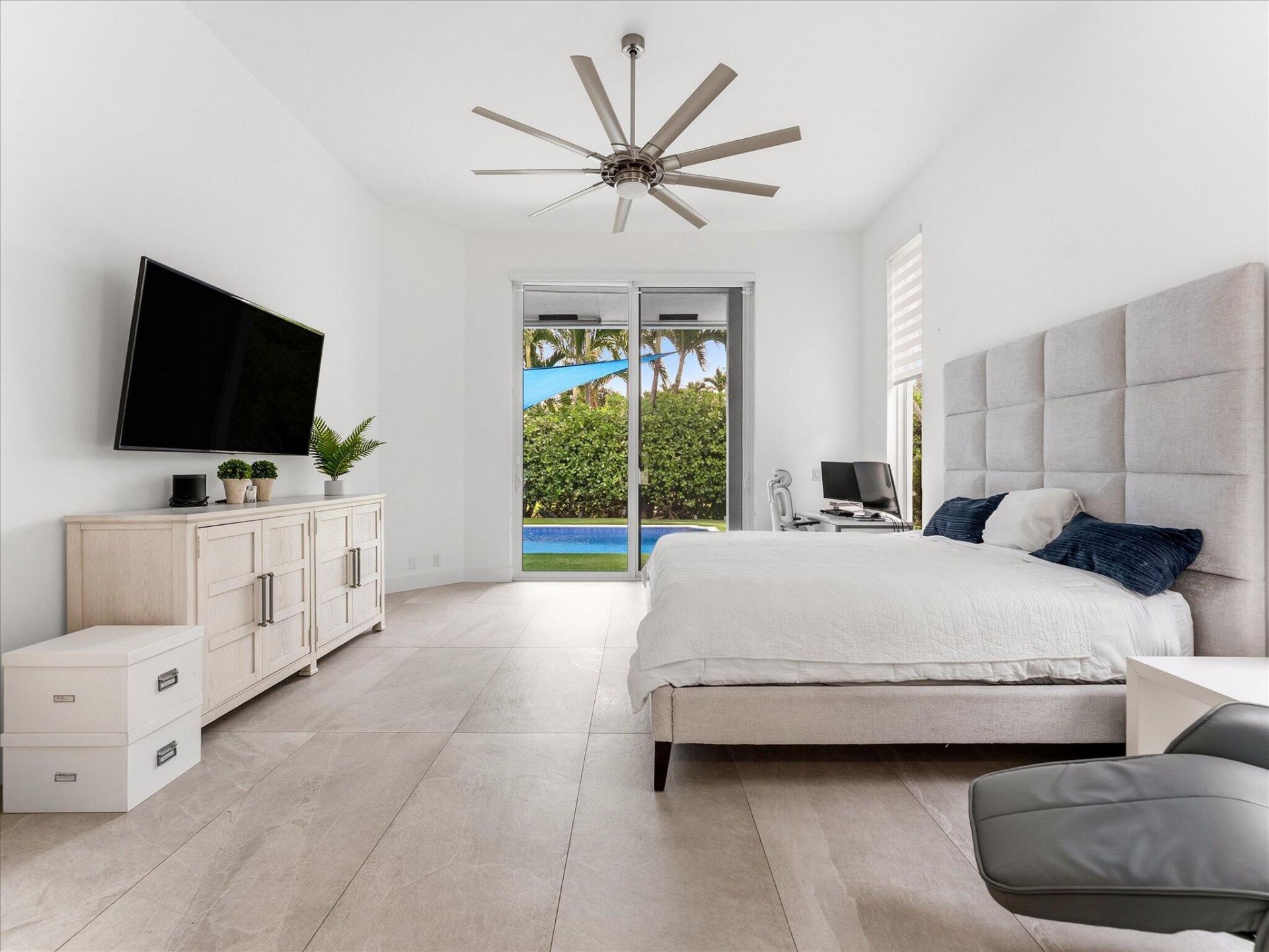 1002 Lake Shore Drive, Delray Beach, FL 33444 Photo