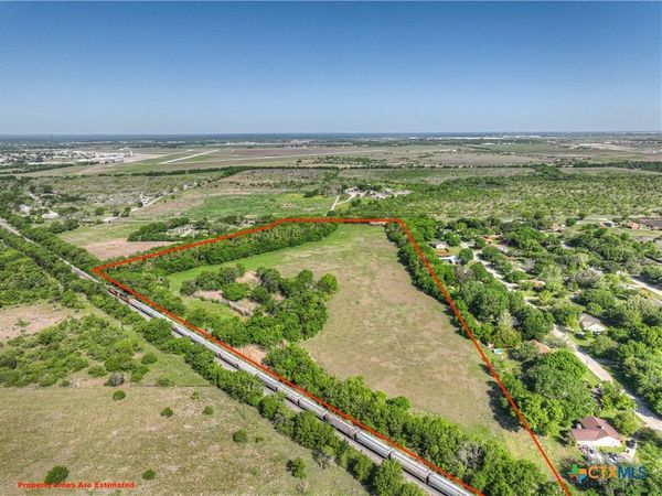 000 Fm-1984, Maxwell, TX 78656