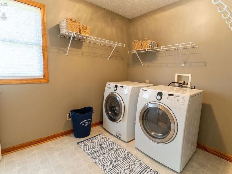 624 Linden Lane, Willard, OH 44890 Photo 19