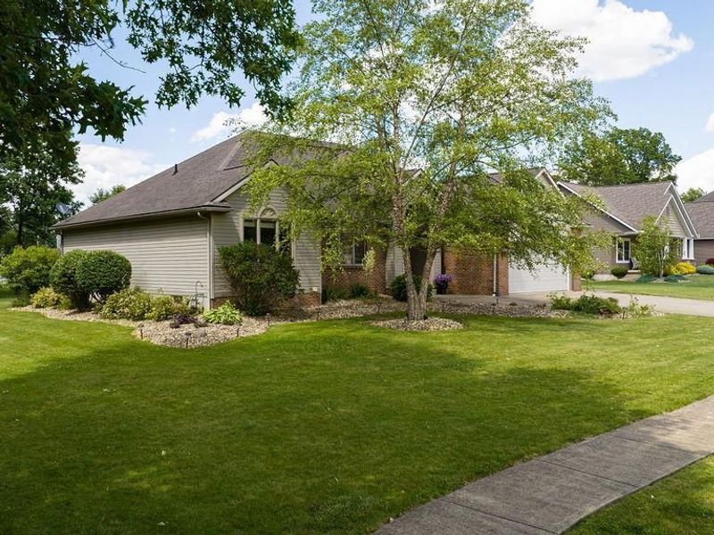 624 Linden Lane, Willard, OH 44890 Photo 3