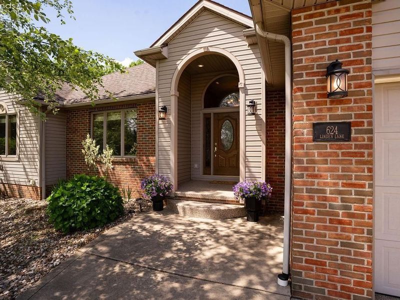 624 Linden Lane, Willard, OH 44890 Photo 5