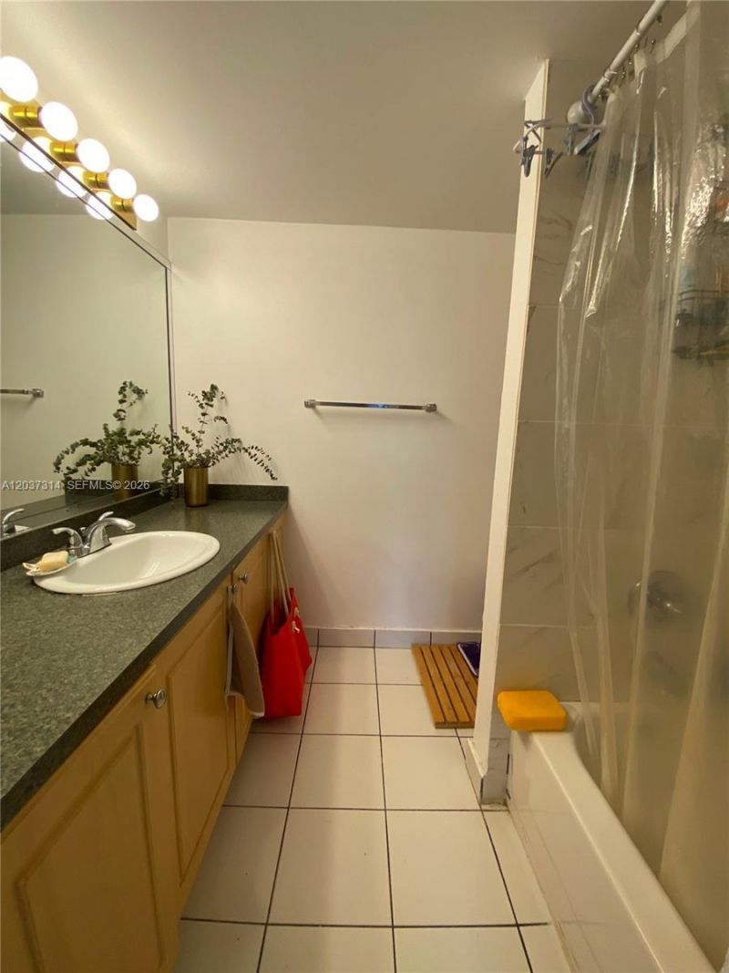 605 S Pine Island Rd , Unit 404A, Plantation, FL 33324 Photo