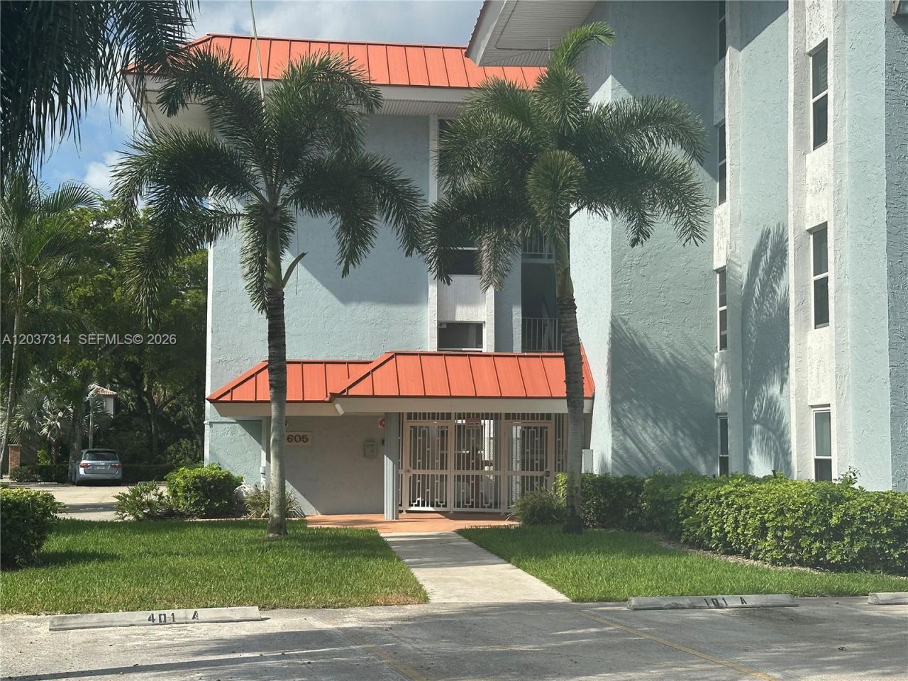 605 S Pine Island Rd , Unit 404A, Plantation, FL 33324 Photo