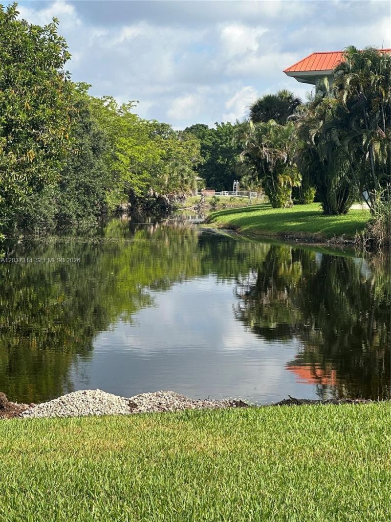 605 S Pine Island Rd , Unit 404A, Plantation, FL 33324 Photo