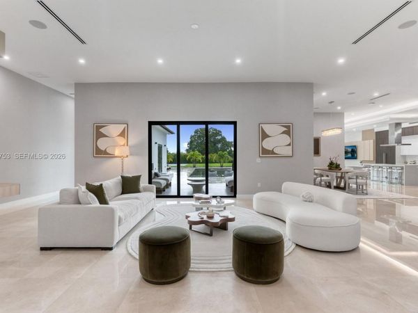 80 NW 129th Ave , Miami, FL 33182