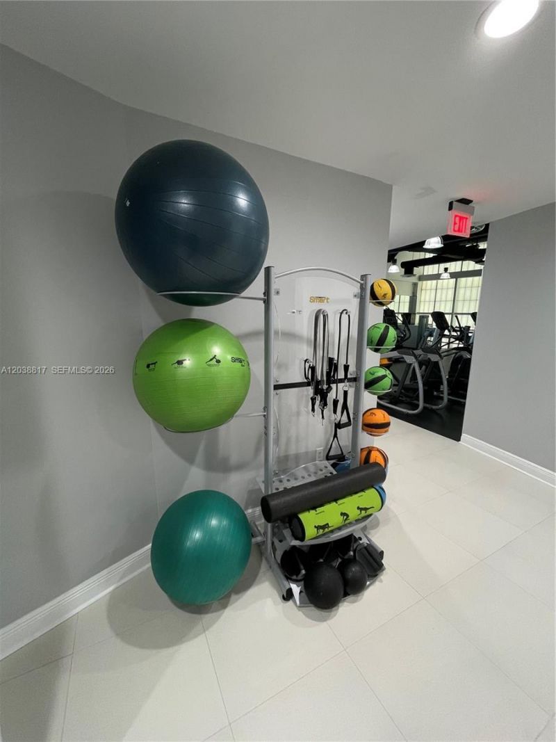 1250 S Miami Ave, Unit 1410, Miami, FL 33130 Photo