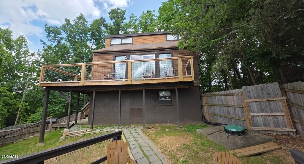 3073 Engle Town Road, Sevierville, TN 37862 Main Photo