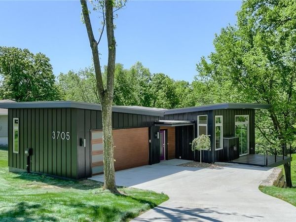 3705 NW 50th Street, Riverside, MO 64150