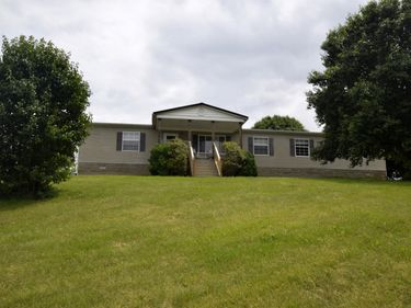 7223 Mt Carmel Road, Maysville, KY 41056
