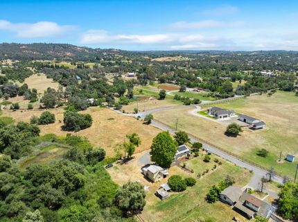 3270 Ayres Holmes Rd, Auburn, CA 95602 Photo