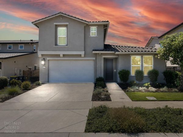 2051 Brahms Ct, Lathrop, CA 95330