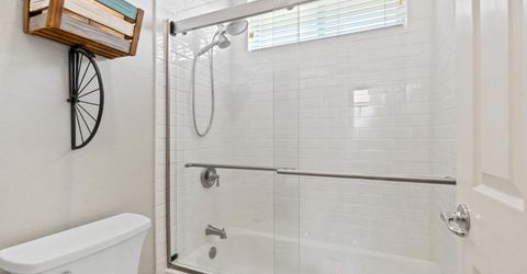 588 Bob Way, Ripon, CA 95366 Photo