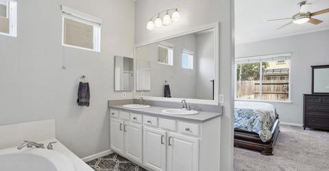 588 Bob Way, Ripon, CA 95366 Photo
