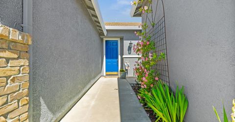 588 Bob Way, Ripon, CA 95366 Photo