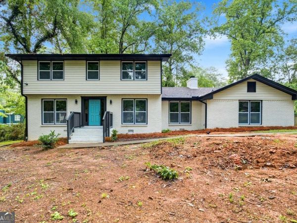 648 Bralorne Drive, Stone Mountain, GA 30087