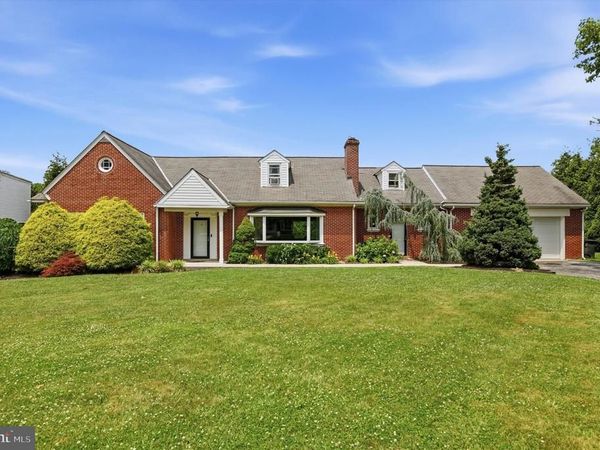 1407 BOYER BOULEVARD, NORRISTOWN, PA 19401