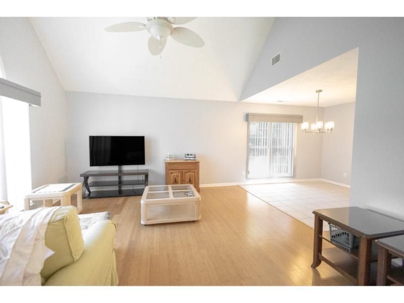 1003 Sea Horse Ct.  Photo 6