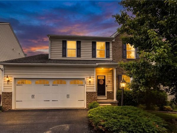 169 Cimarron Dr, Coraopolis, PA 15108