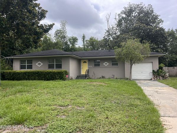 6560 BARMER Drive S, Jacksonville, FL 32210