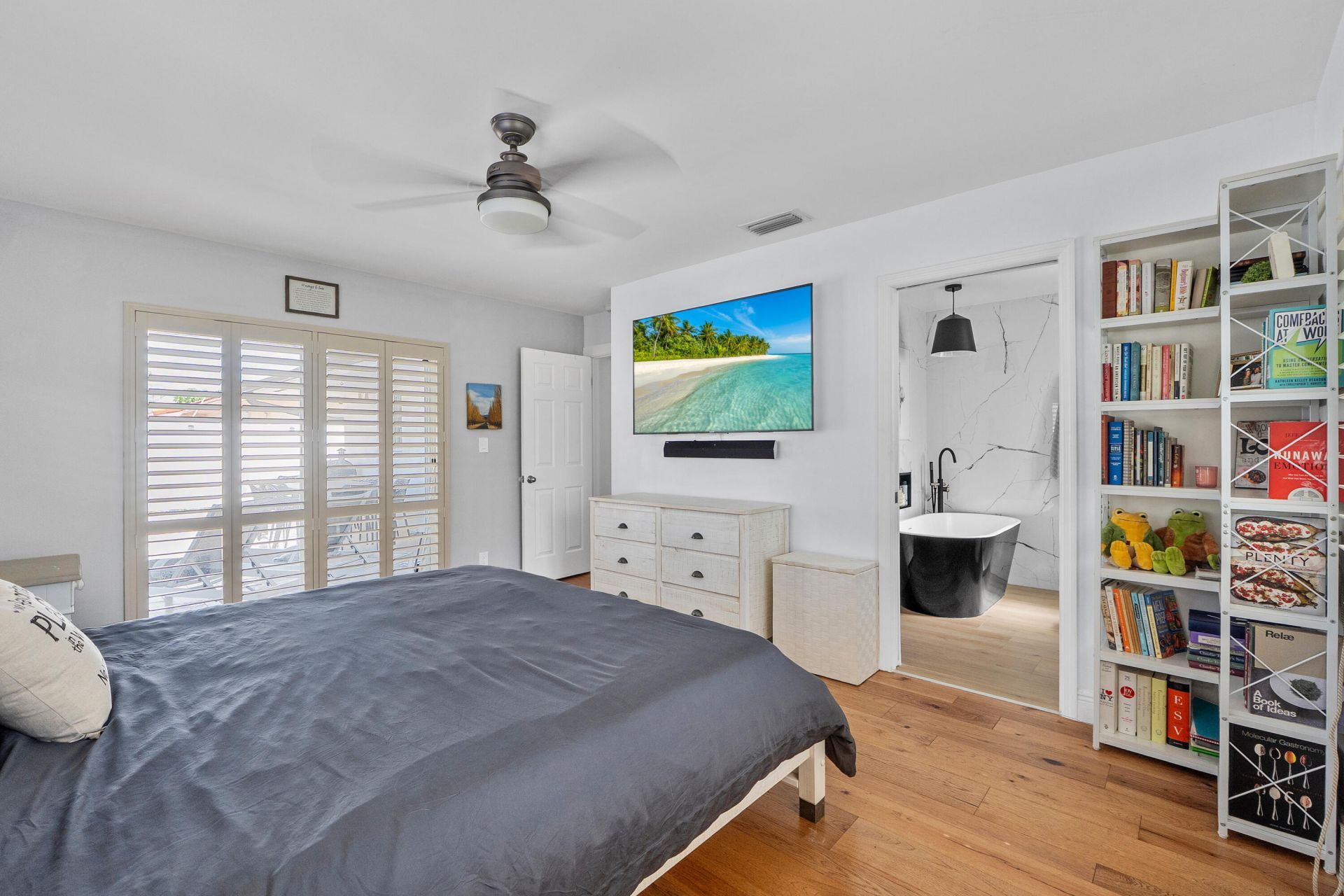 3166 NW 68th Street, Fort Lauderdale, FL 33309 Photo