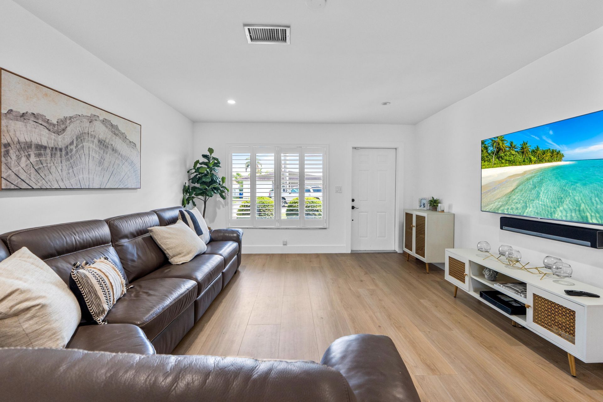 3166 NW 68th Street, Fort Lauderdale, FL 33309 Photo