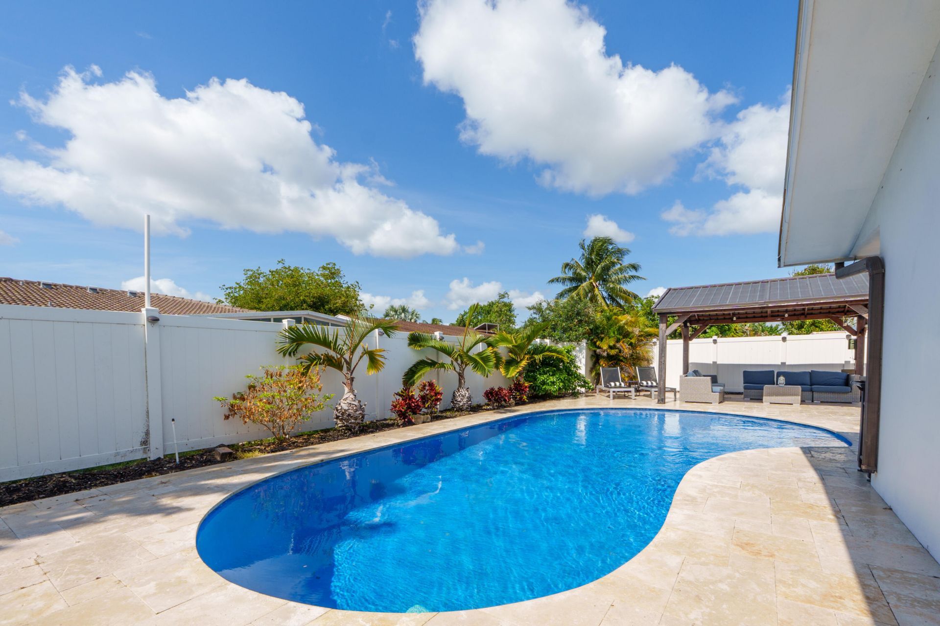3166 NW 68th Street, Fort Lauderdale, FL 33309 Photo