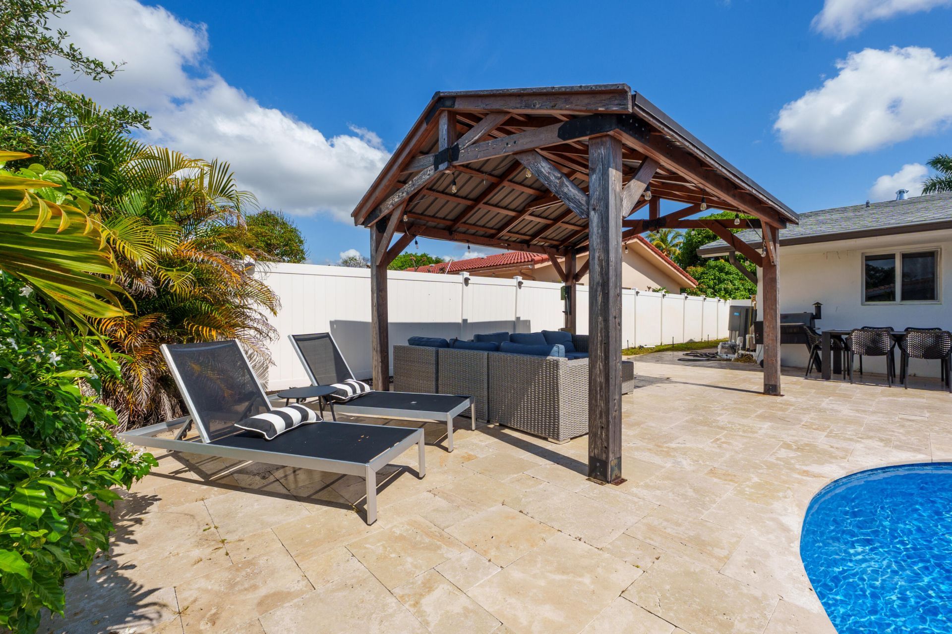 3166 NW 68th Street, Fort Lauderdale, FL 33309 Photo