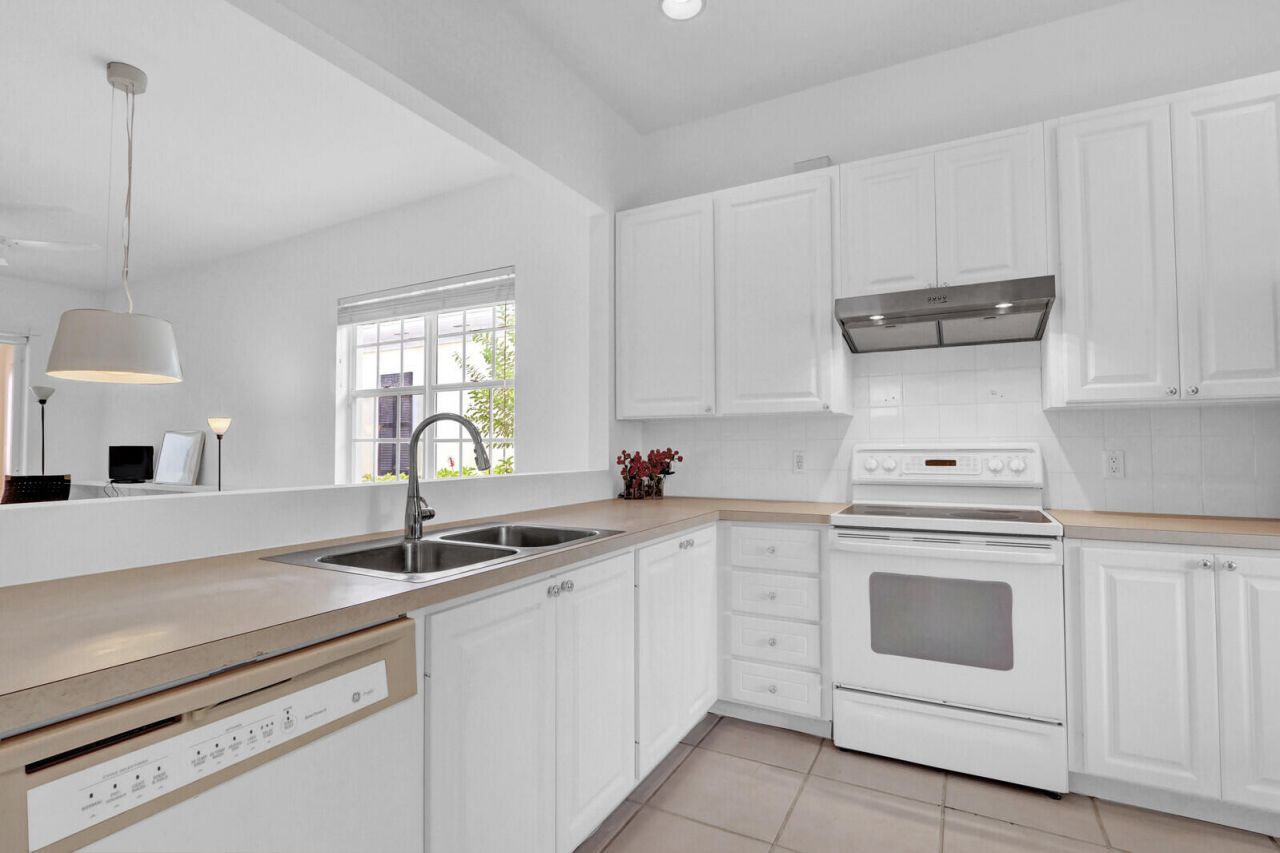 216 Juniper Way, Jupiter, FL 33458 Photo