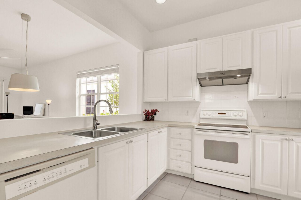 216 Juniper Way, Jupiter, FL 33458 Photo
