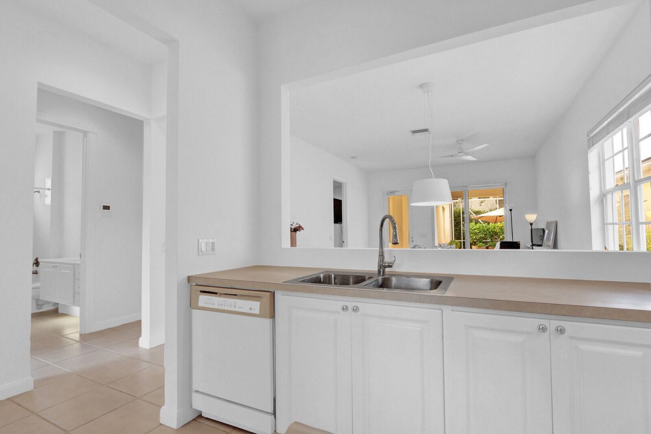 216 Juniper Way, Jupiter, FL 33458 Photo