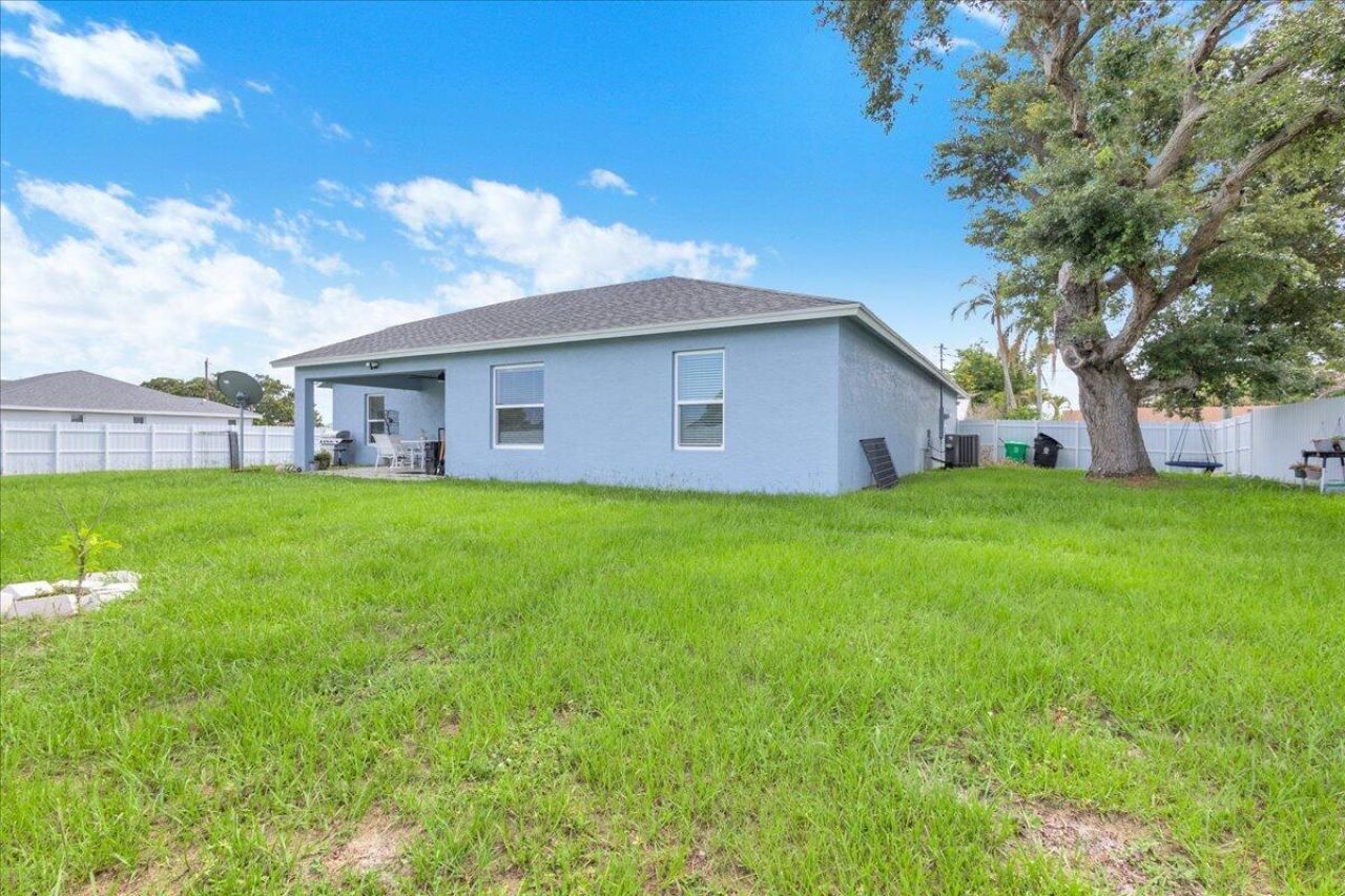 449 SE Whitmore Drive, Port Saint Lucie, FL 34984 Photo