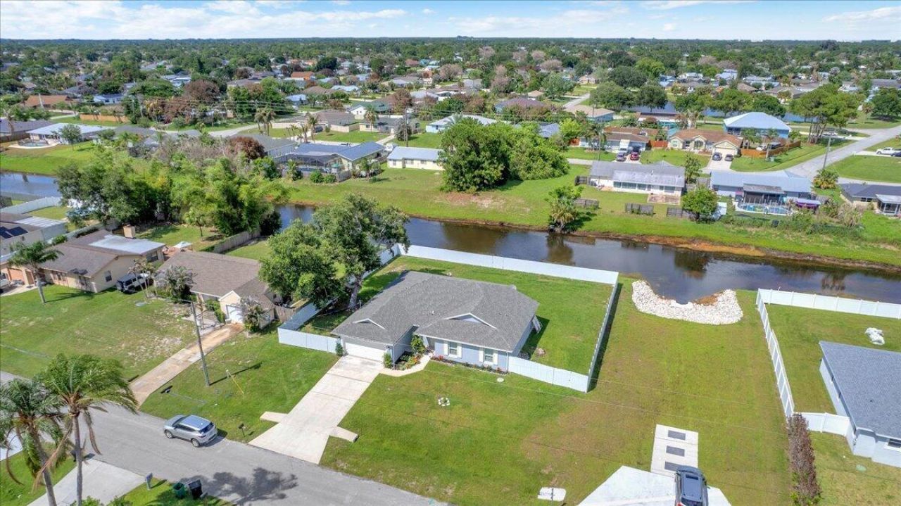 449 SE Whitmore Drive, Port Saint Lucie, FL 34984 Photo
