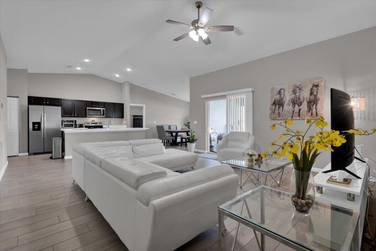 449 SE Whitmore Drive, Port Saint Lucie, FL 34984 Photo