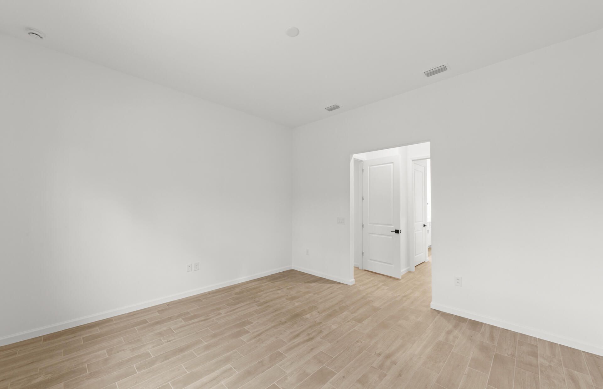 2107 Freemont Drive, Naples, FL 34120 Photo