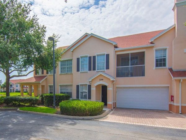 2290 57th Circle, Unit 2290, Vero Beach, FL 32966