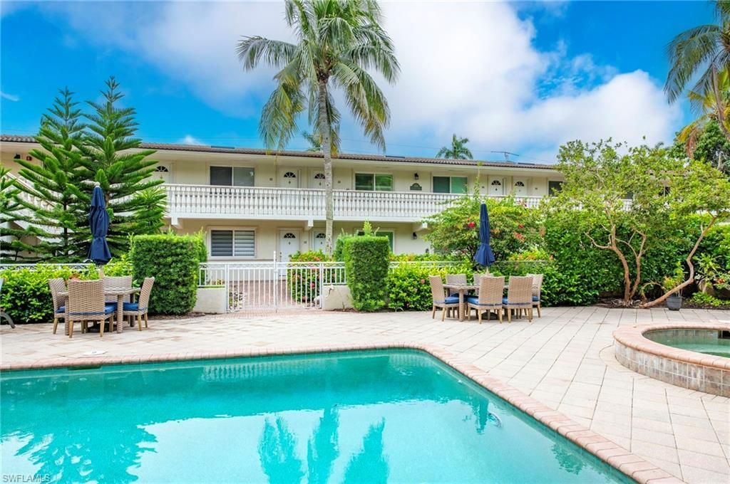 950 7th Ave S, Unit 23, Naples, FL 34102 Photo