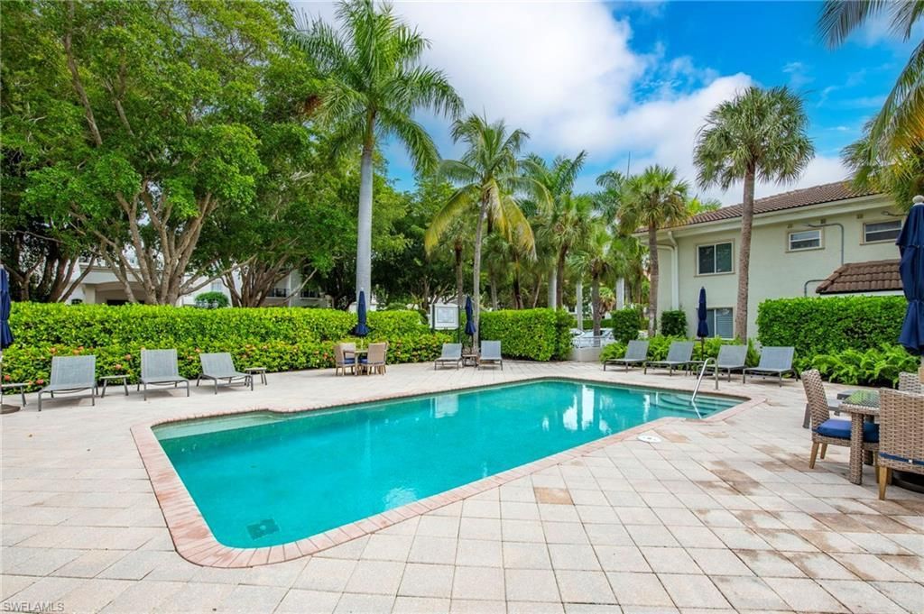950 7th Ave S, Unit 23, Naples, FL 34102 Photo