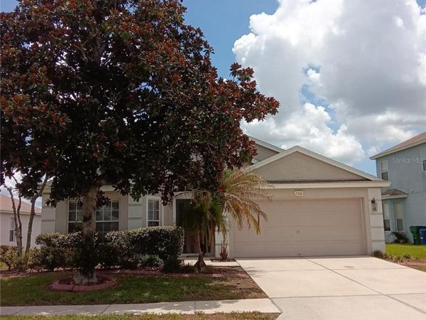 7724 OUTERBRIDGE STREET, WESLEY CHAPEL, FL 33545