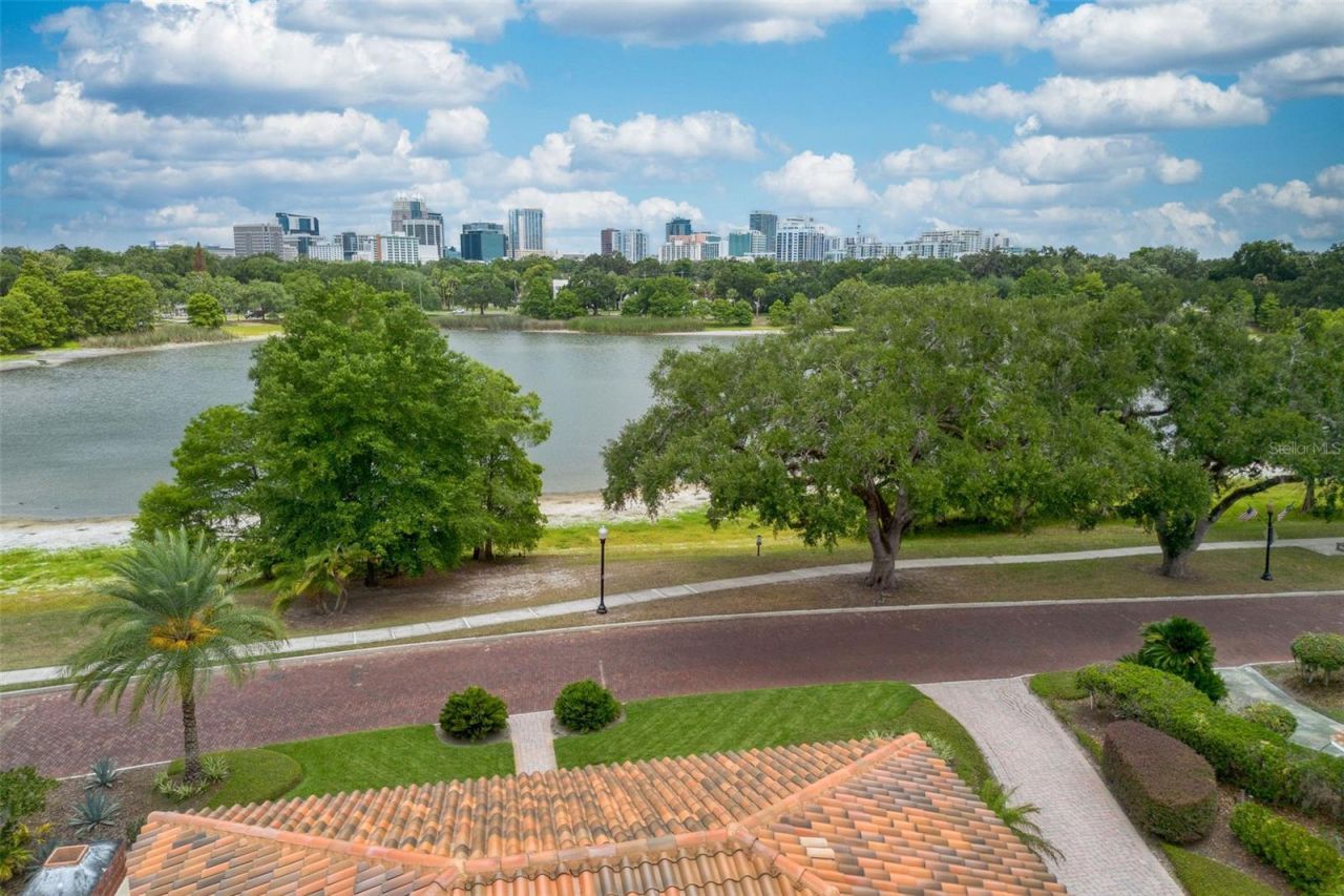 830 Lake Davis Drive, Orlando, FL 32806 Photo