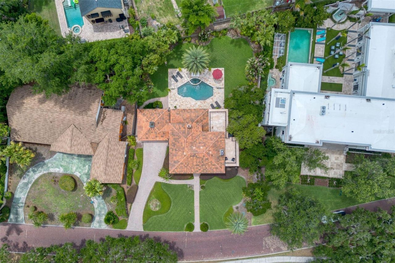 830 Lake Davis Drive, Orlando, FL 32806 Photo