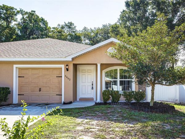 5662 TOWER PALMS LANE , LAKELAND, FL 33811