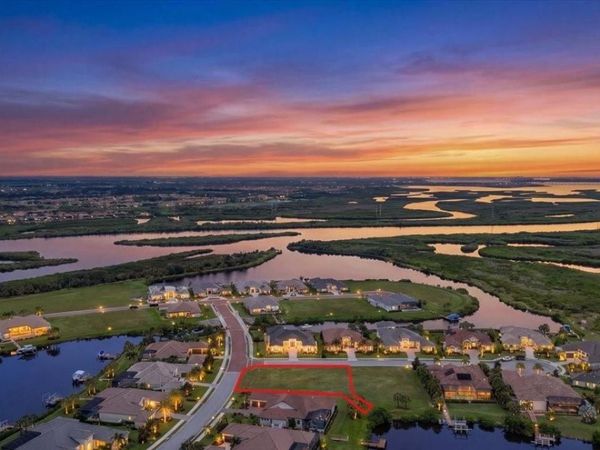 11404 HARBOURSIDE LANE , PARRISH, FL 34219